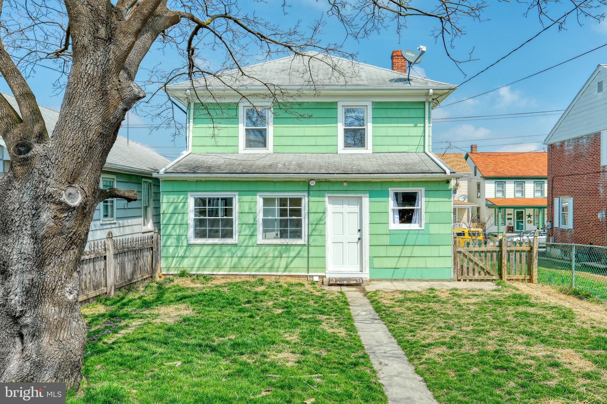 267 Locust Street Hanover, PA 17331 - Photo 8 of 32 Gallery Image 8