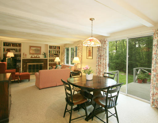 45 Olde Carriage Road Westwood, MA 02090 - Photo 3 of 13 Gallery Image 3