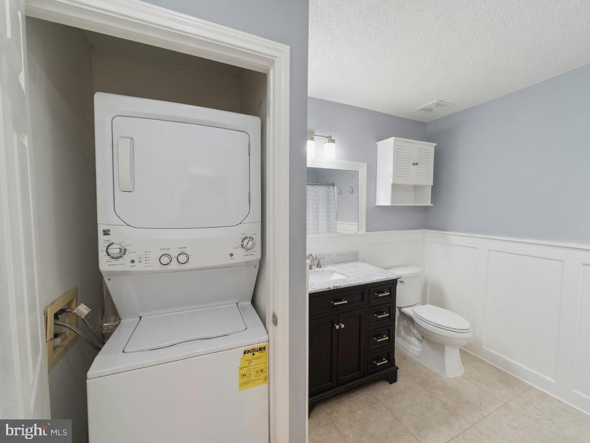 20960 Timber Ridge Terrace, Unit 303 Ashburn, VA 20147 - Photo 6 of 6