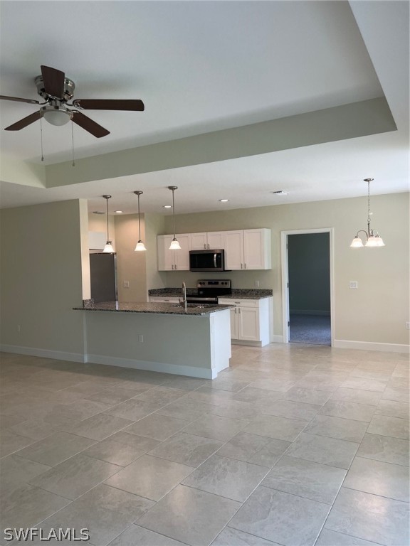 2804 10th Street Southwest Lehigh Acres, FL 33976 - Photo 3 of 19 Gallery Image 3