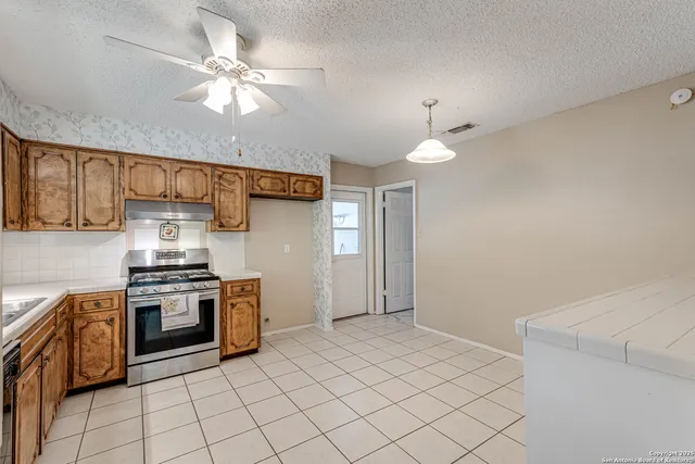 $275,000 | 5914 Oak Country Way, San Antonio, TX 78247