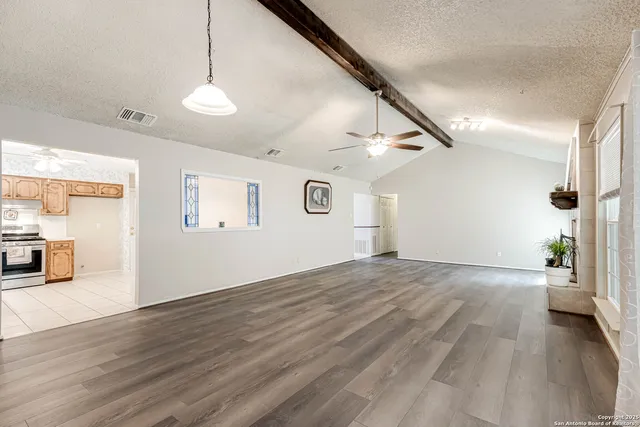 $275,000 | 5914 Oak Country Way, San Antonio, TX 78247