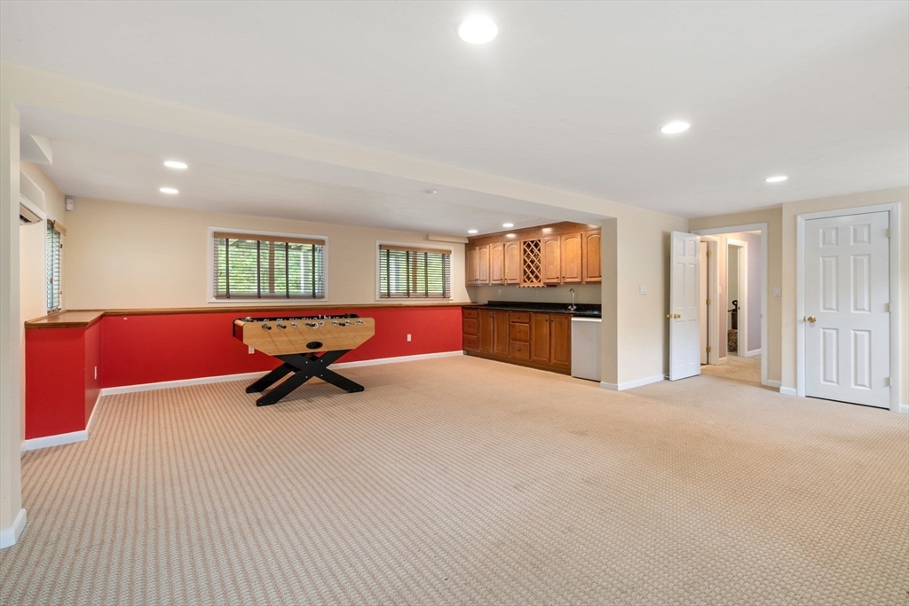 160 Country Way Needham, MA 02492 - Photo 9 of 15 Gallery Image 9