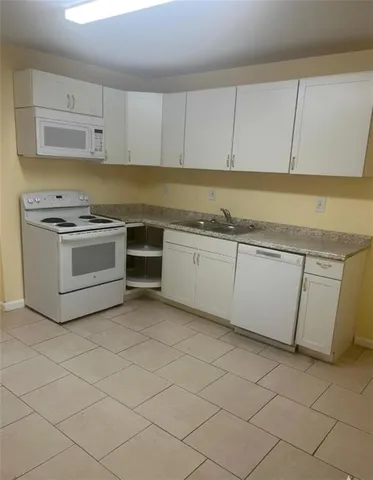 $2,850 | 750 Legacy Place Southwest, Atlanta, GA 30331