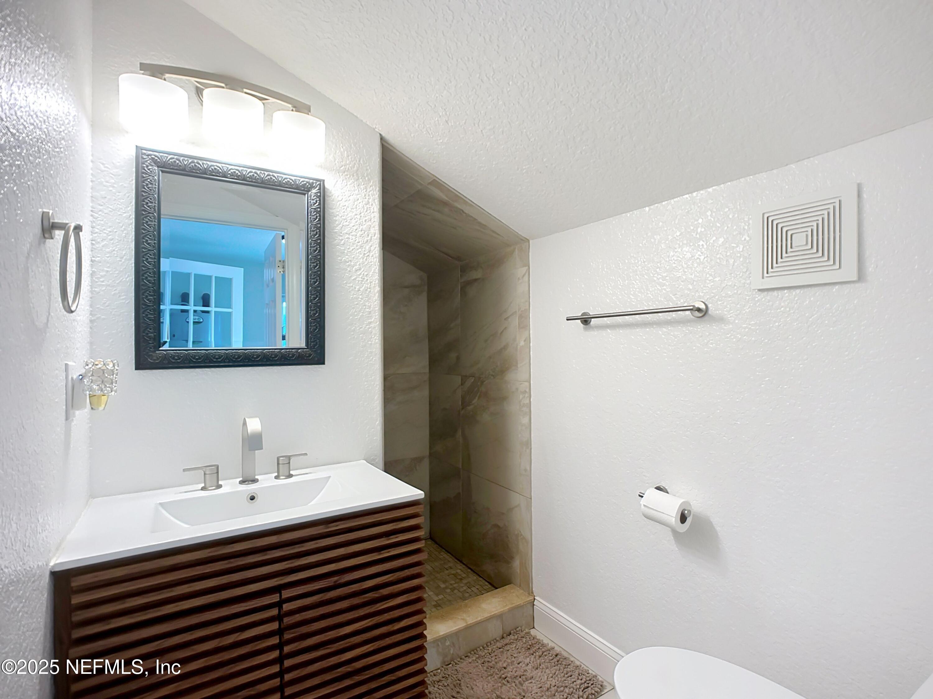 1805 Rudd Road Jacksonville, FL 32220 - Photo 32 of 55 BATHROOM 2