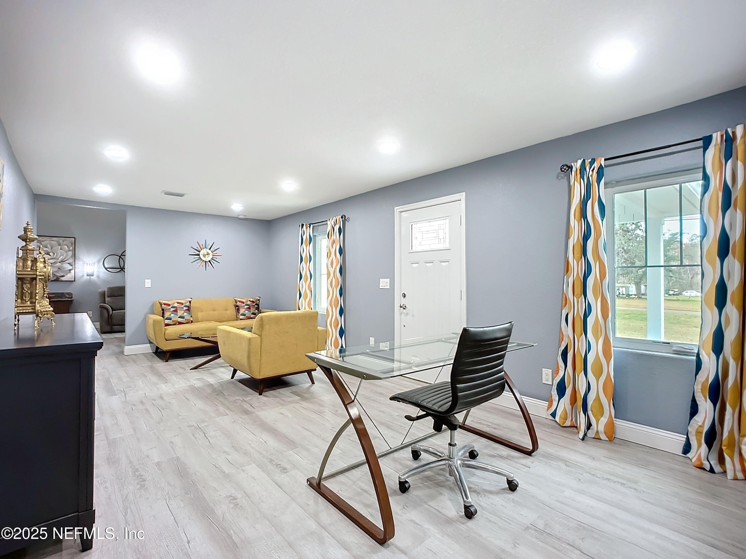 1805 Rudd Road Jacksonville, FL 32220 - Photo 10 of 55 LIVING ROOM