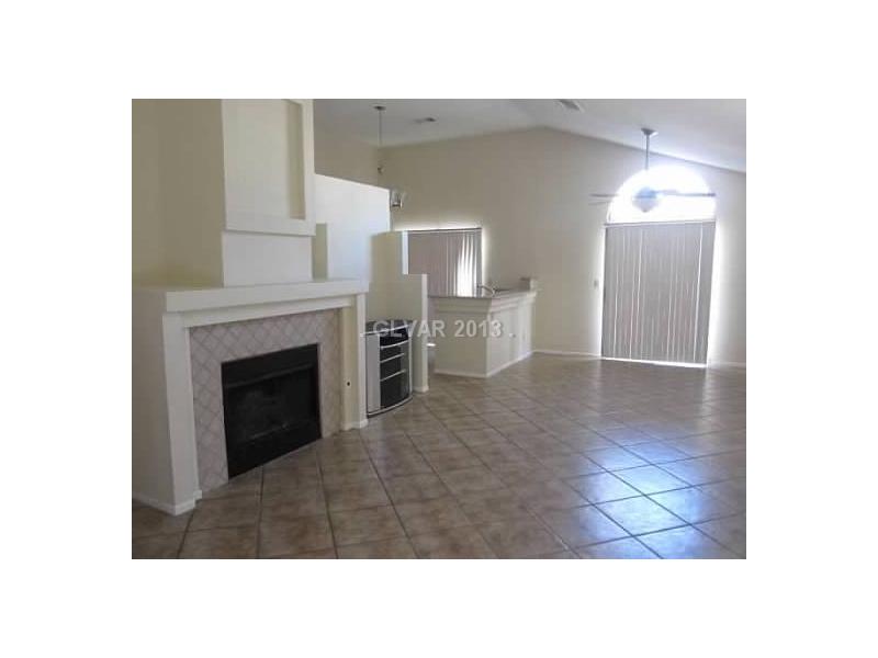 2718 Knightsbridge Road Henderson, NV 89074 - Photo 4 of 9 Property Photo.