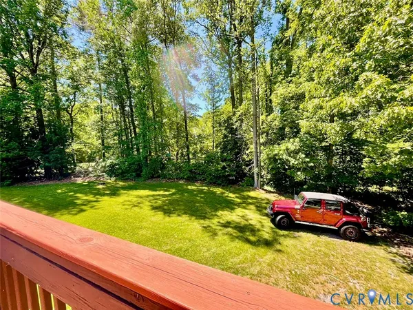 $425,000 | 10512 Hamlin Drive, Chester, VA 23831