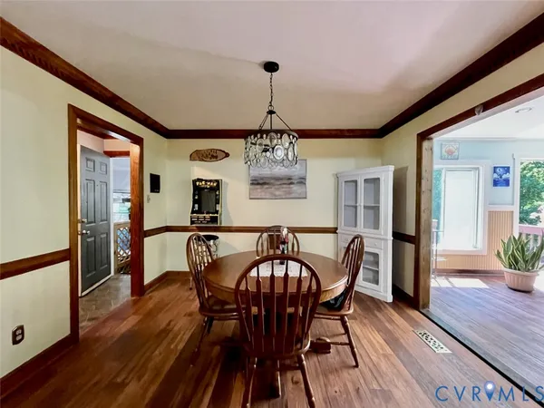 $425,000 | 10512 Hamlin Drive, Chester, VA 23831