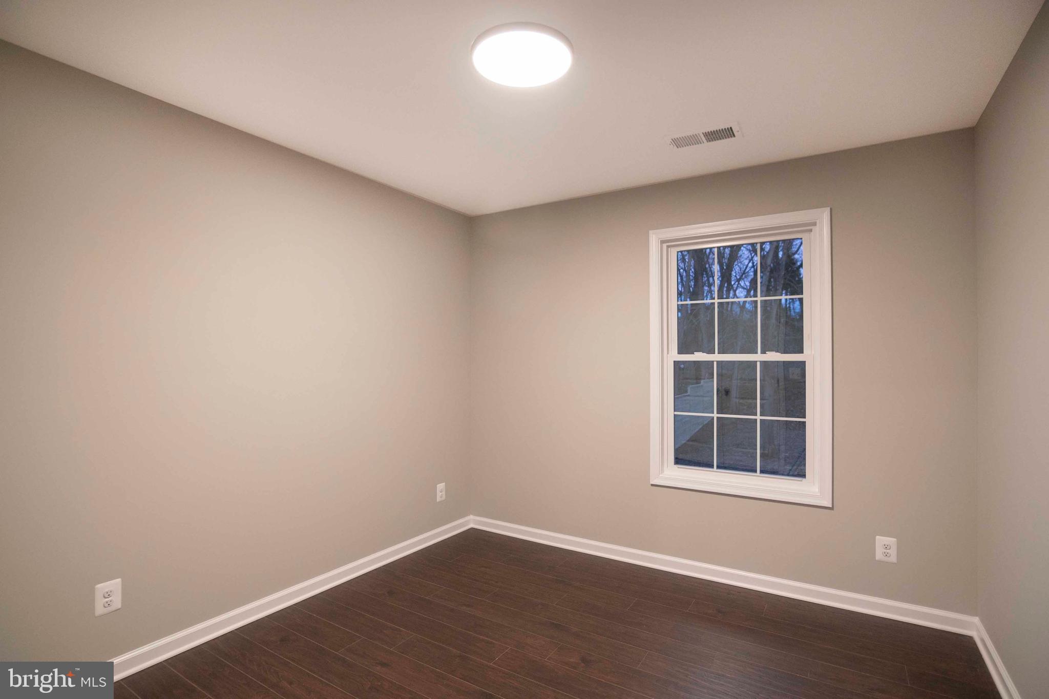 711 Crosby Road Front Royal, VA 22630 - Photo 22 of 55 Gallery Image 22