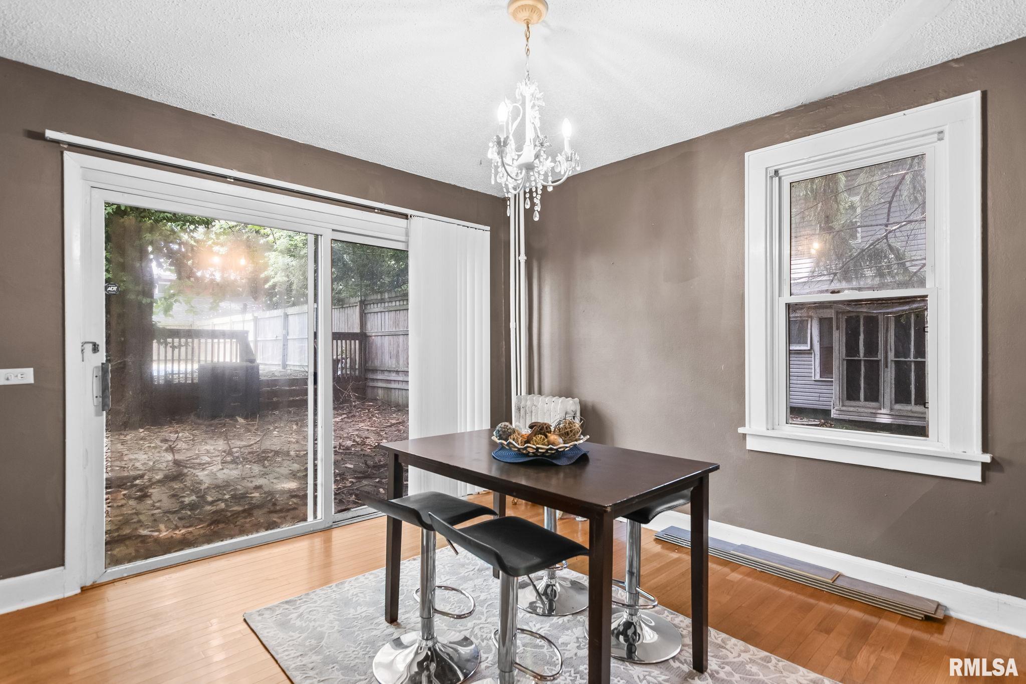 125 Westminster Street Jacksonville, IL 62650 - Photo 21 of 45