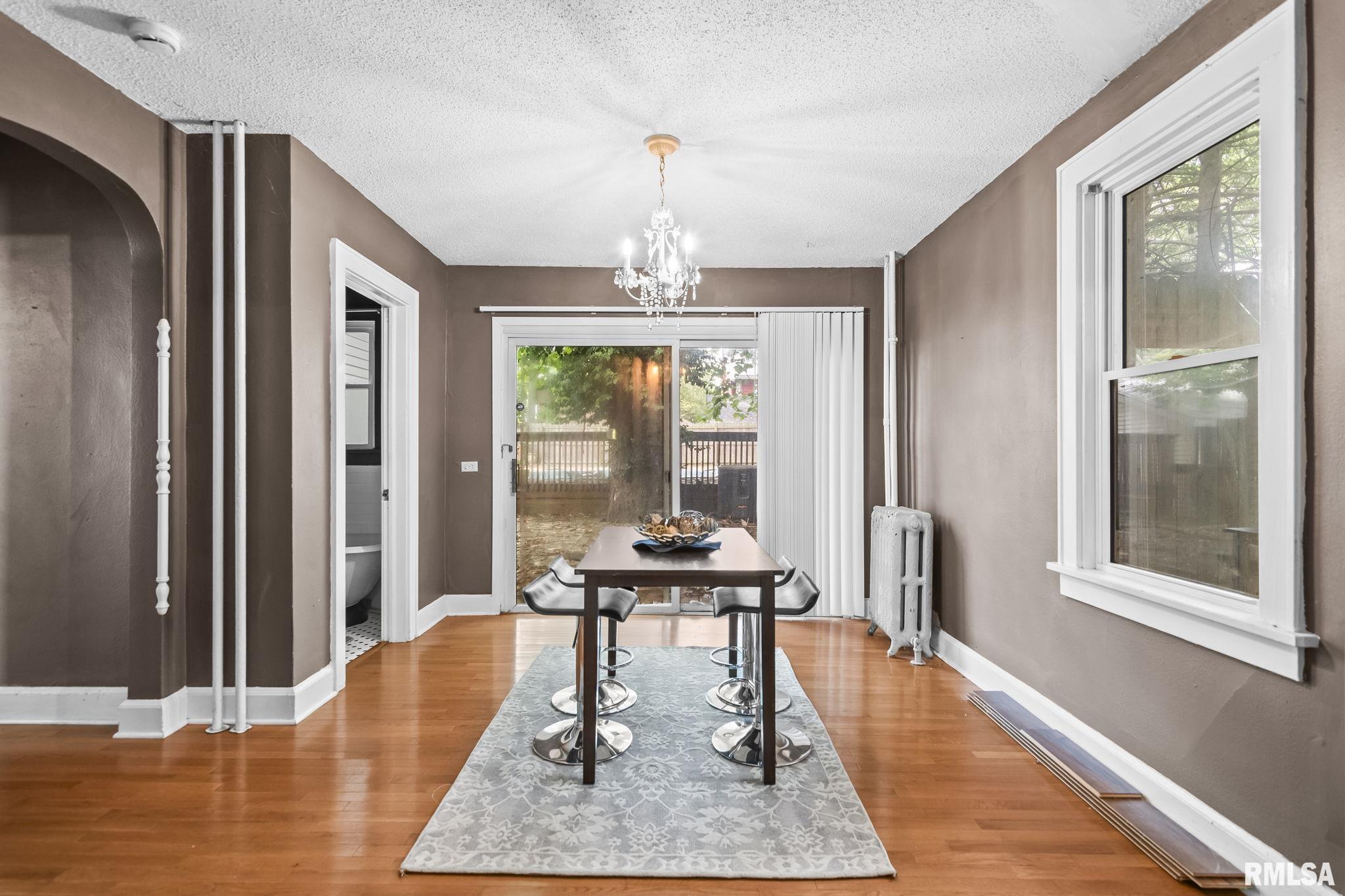 125 Westminster Street Jacksonville, IL 62650 - Photo 23 of 45