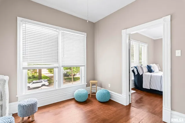 $189,900 | 125 Westminster Street, Jacksonville, IL 62650