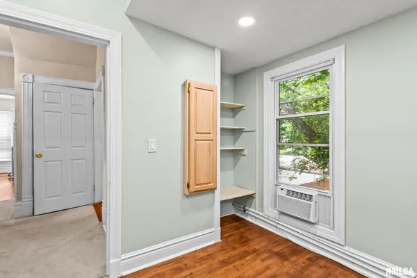 $185,000 | 125 Westminster Street, Jacksonville, IL 62650