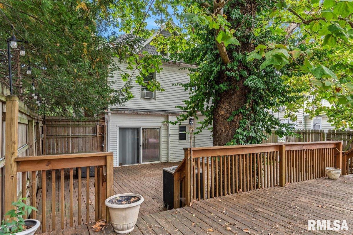 125 Westminster Street Jacksonville, IL 62650 - Photo 43 of 45