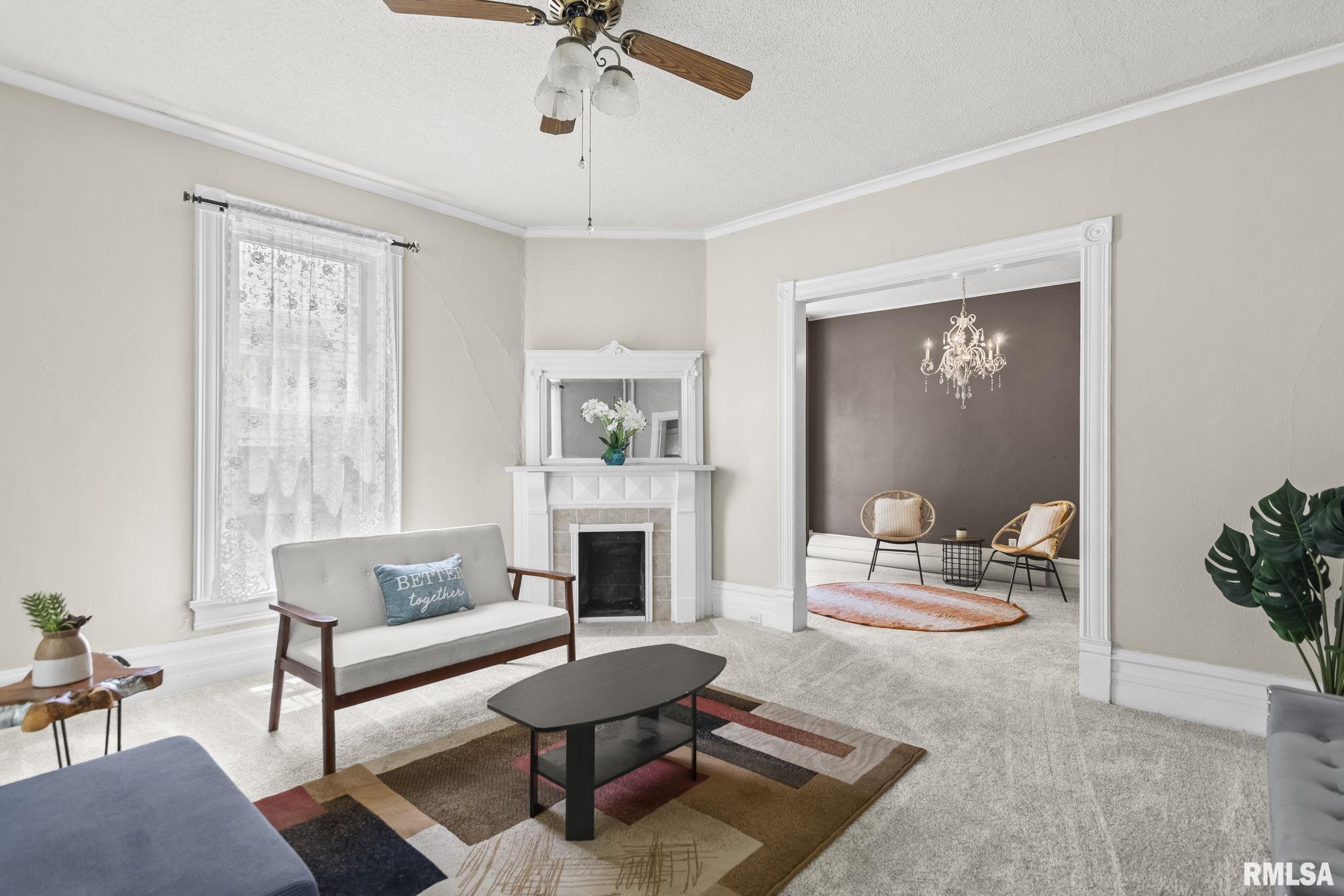 125 Westminster Street Jacksonville, IL 62650 - Photo 10 of 45