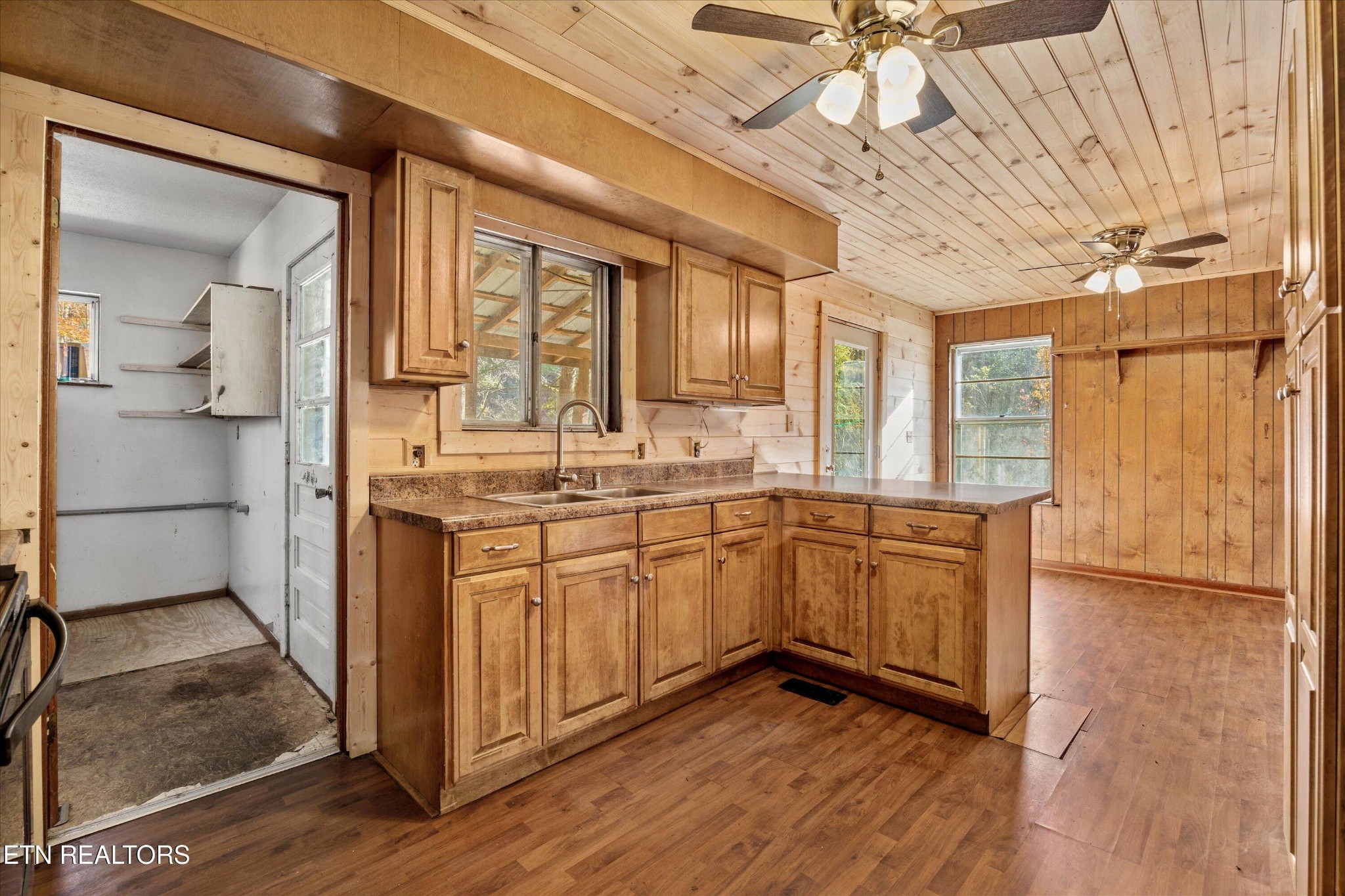 320 Caney Branch Road Tellico Plains, TN 37385 - Photo 9 of 37 Gallery Image 9