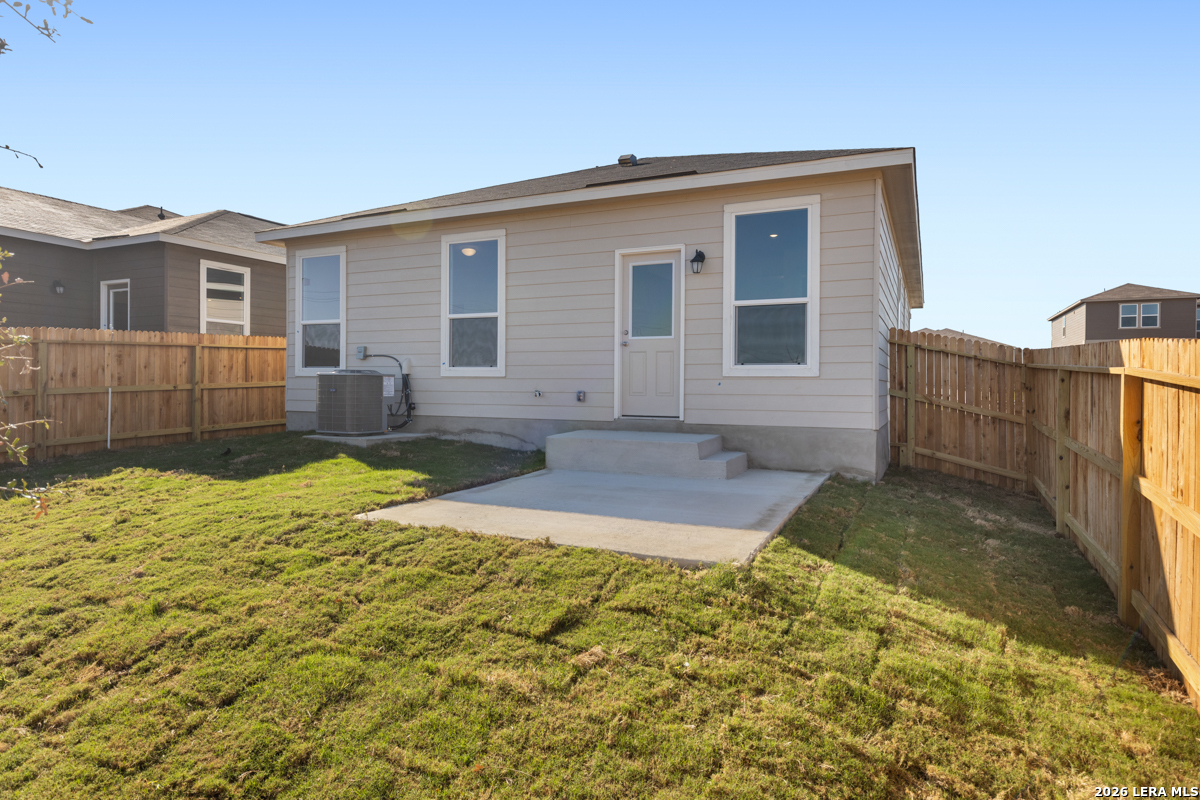 10037 Jagger Avenue Converse, TX 78109 - Photo 5 of 27