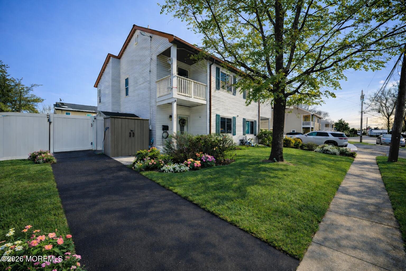 301 Ryan Street Matawan, NJ 07747 - Photo 1 of 40 DF17F427-9BF6-46EA-86AE-52099D776B64