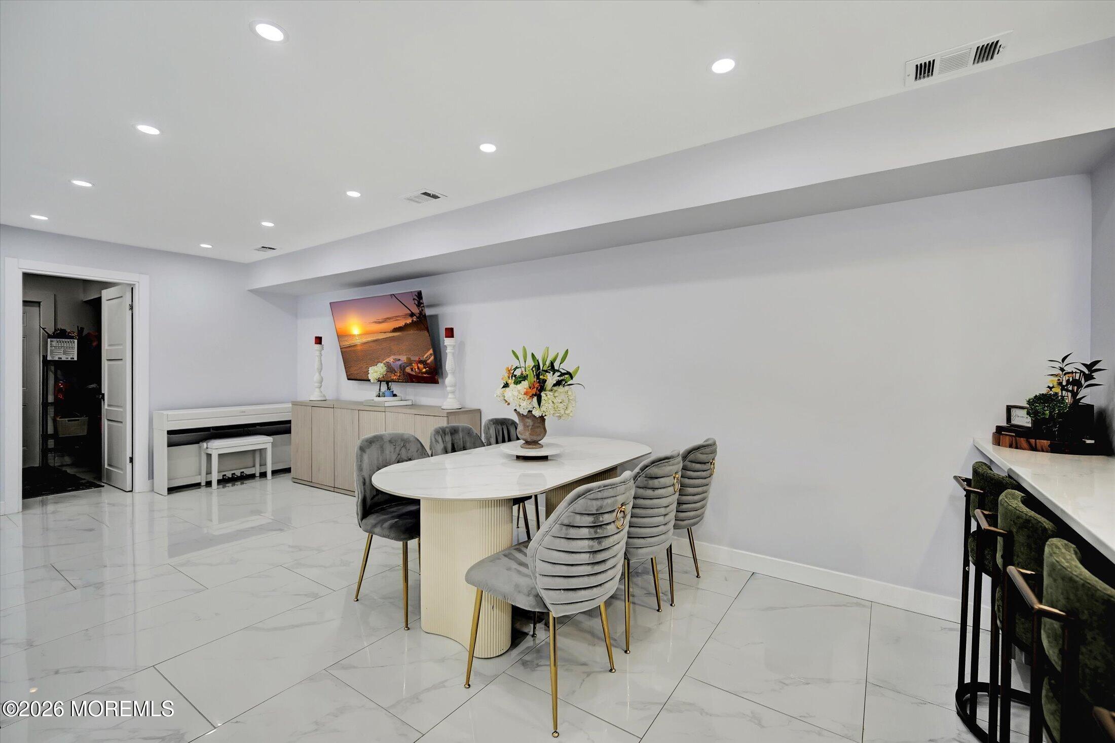 301 Ryan Street Matawan, NJ 07747 - Photo 11 of 40 10-Dining Area