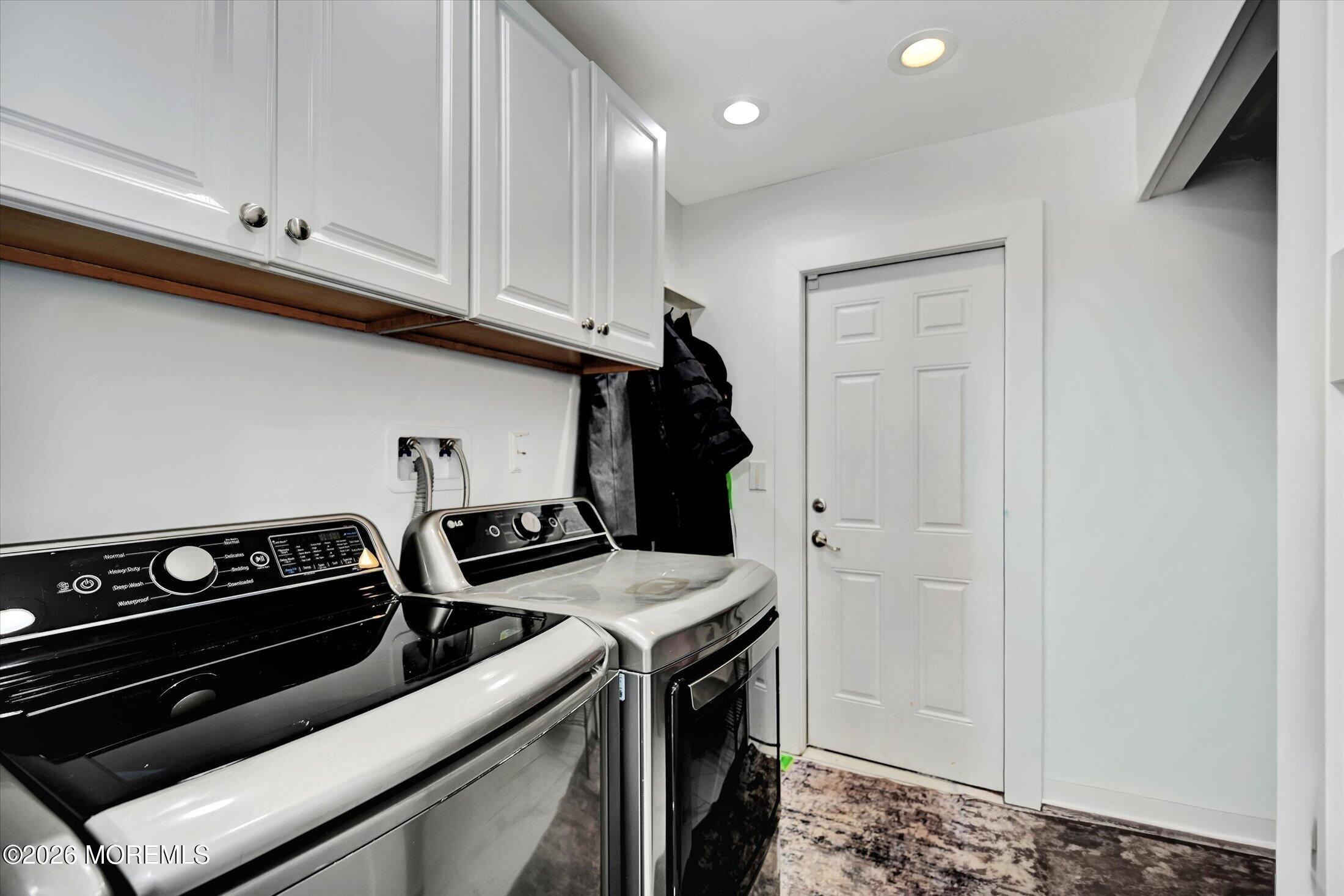 301 Ryan Street Matawan, NJ 07747 - Photo 17 of 40 16-Laundry Room