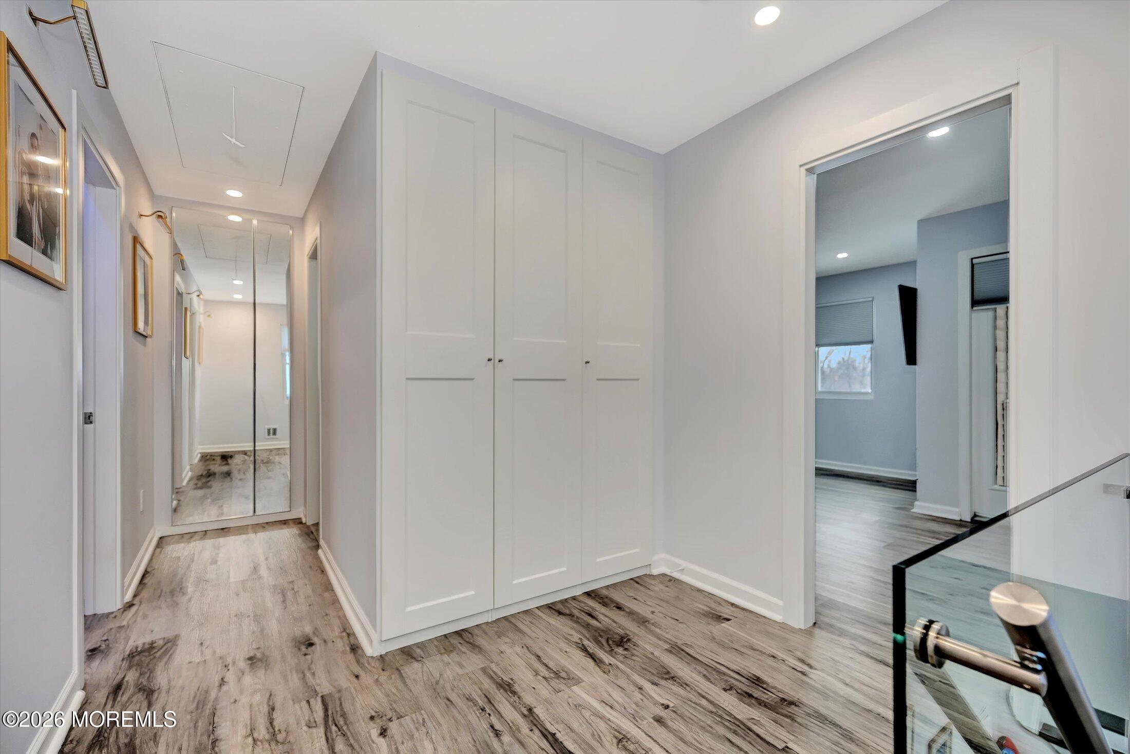 301 Ryan Street Matawan, NJ 07747 - Photo 28 of 40 27-Hallway