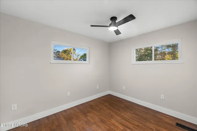 $299,000 | 222 Starrett Street, Sweetwater, TN 37874