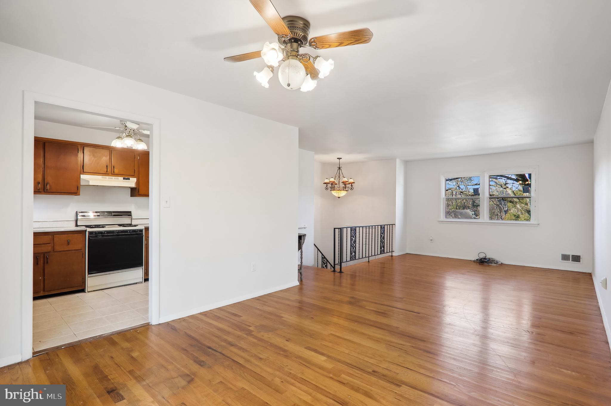 6803 Barton Road Hyattsville, MD 20784 - Photo 10 of 33 Gallery Image 10