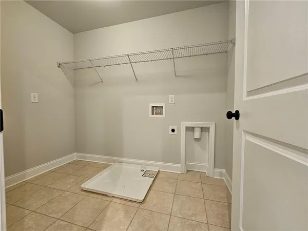 a view of a room with an empty space