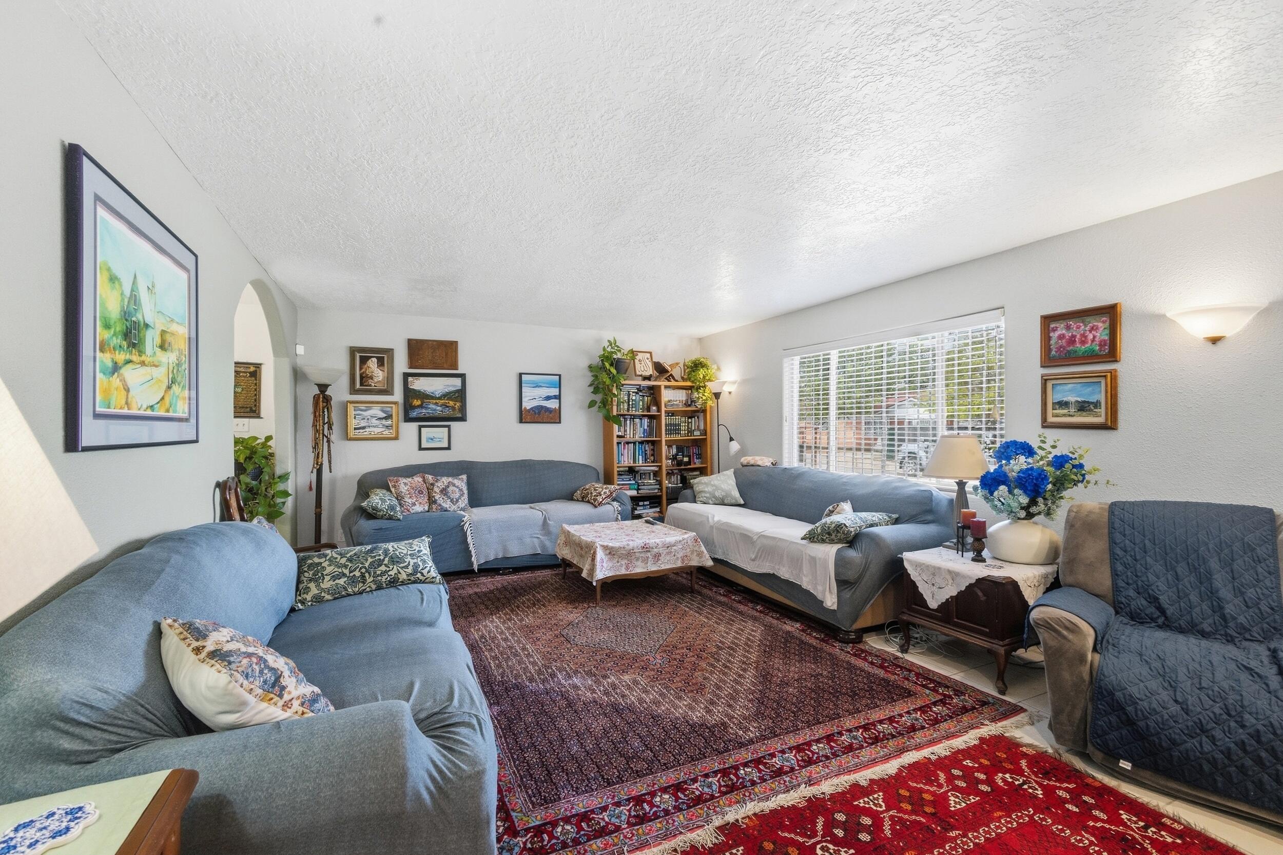 6501 Churchill Road Southwest Albuquerque, NM 87121 - Photo 6 of 45 Gallery Image 6