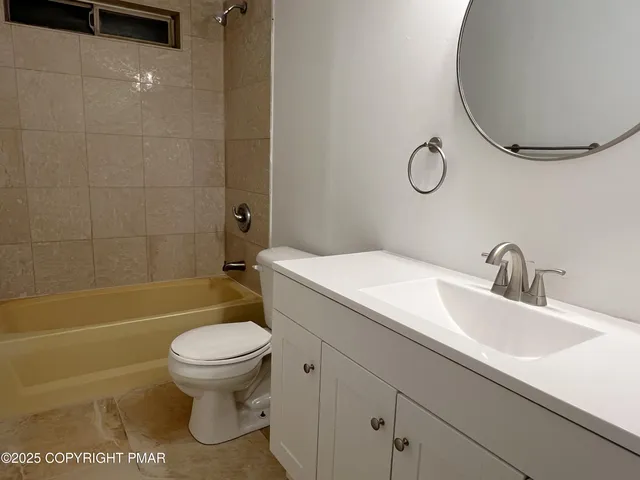 $316,170 | 655 Long Mountain Road, Effort, PA 18330