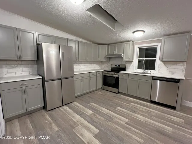 $316,170 | 655 Long Mountain Road, Effort, PA 18330