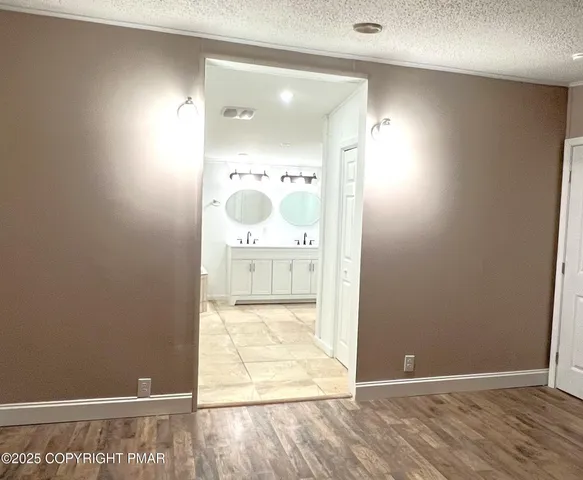 $316,170 | 655 Long Mountain Road, Effort, PA 18330