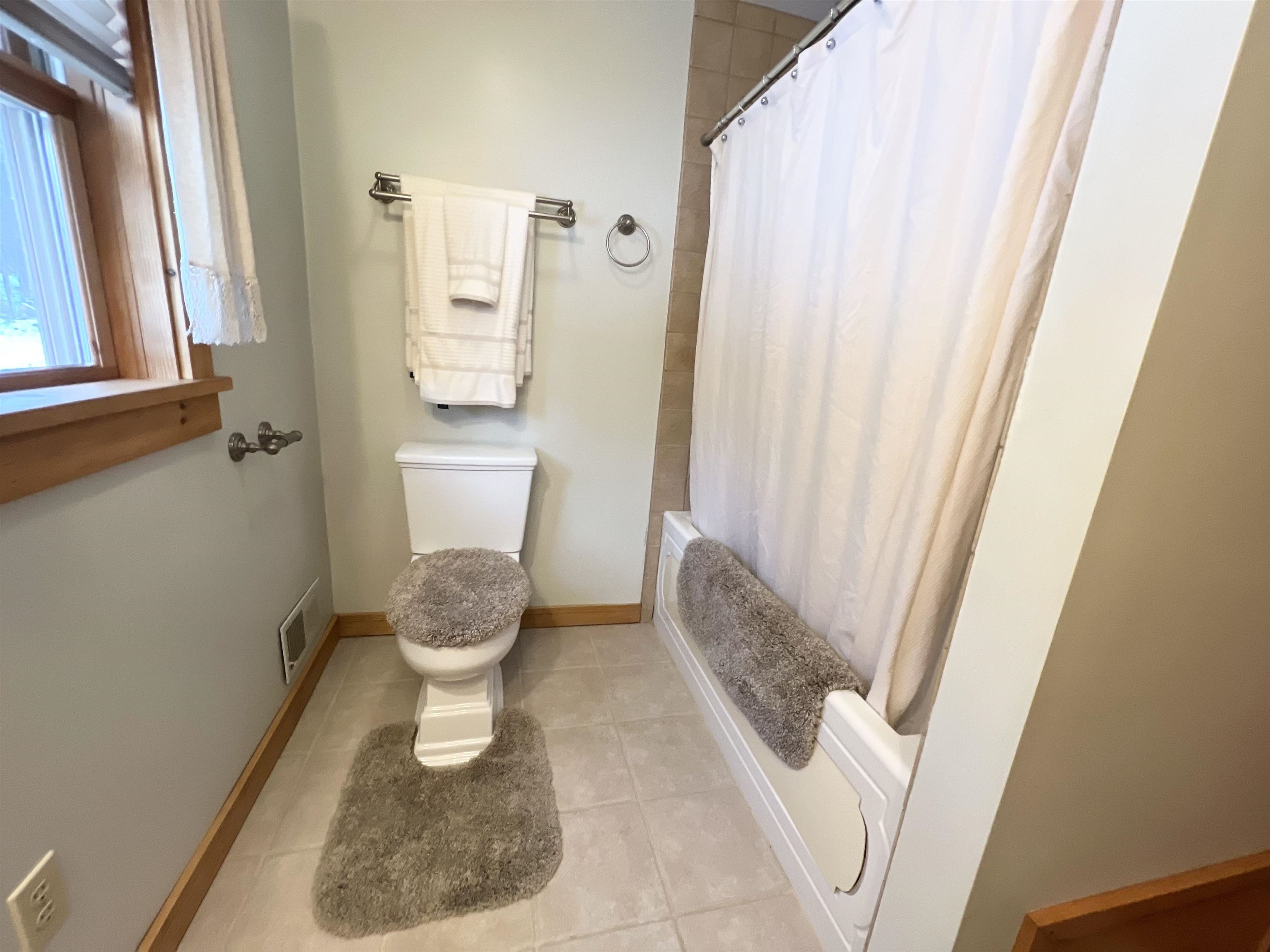 18 Deer Hill Road Newfane, VT 05351 - Photo 19 of 34