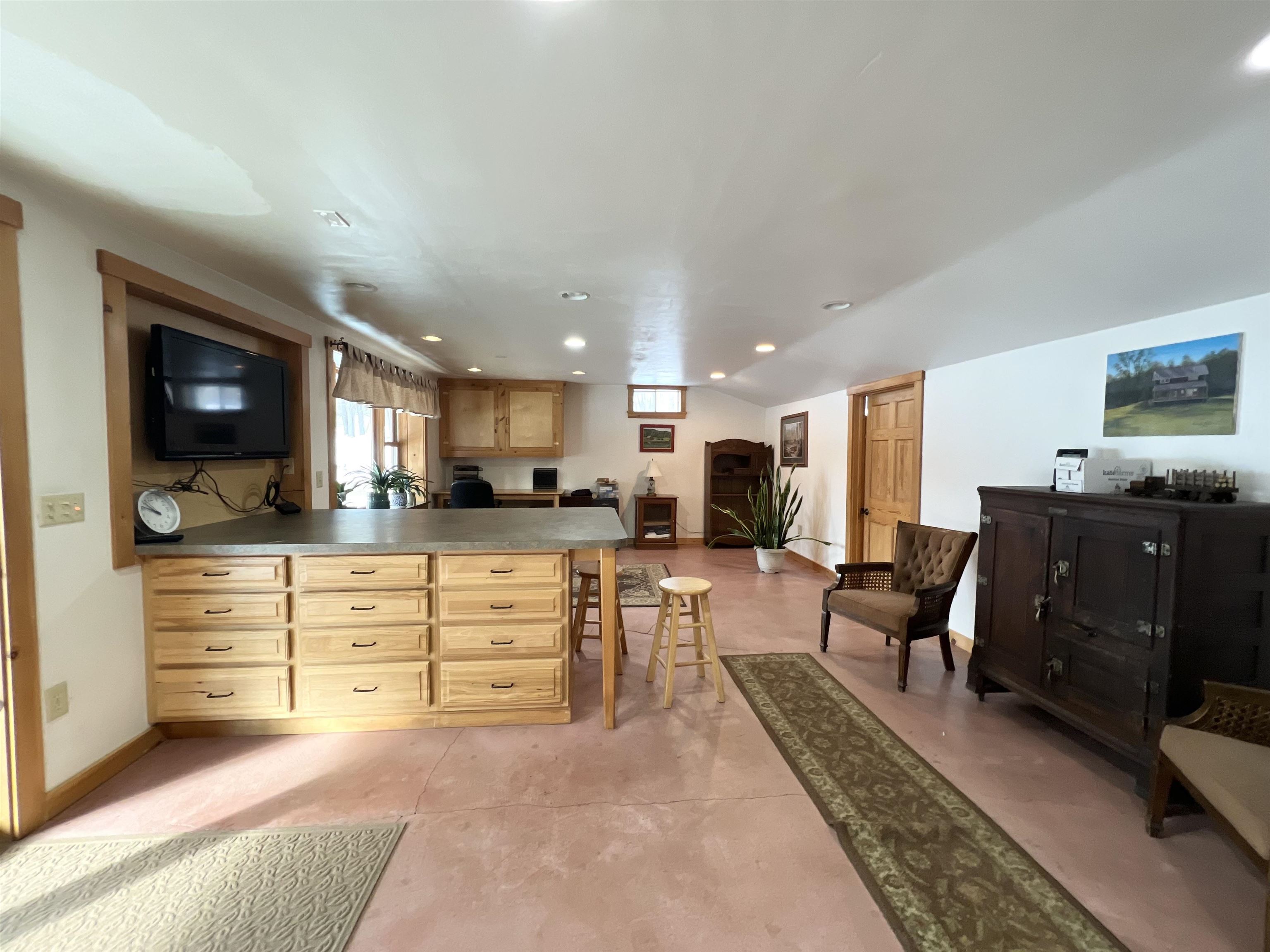 18 Deer Hill Road Newfane, VT 05351 - Photo 31 of 34