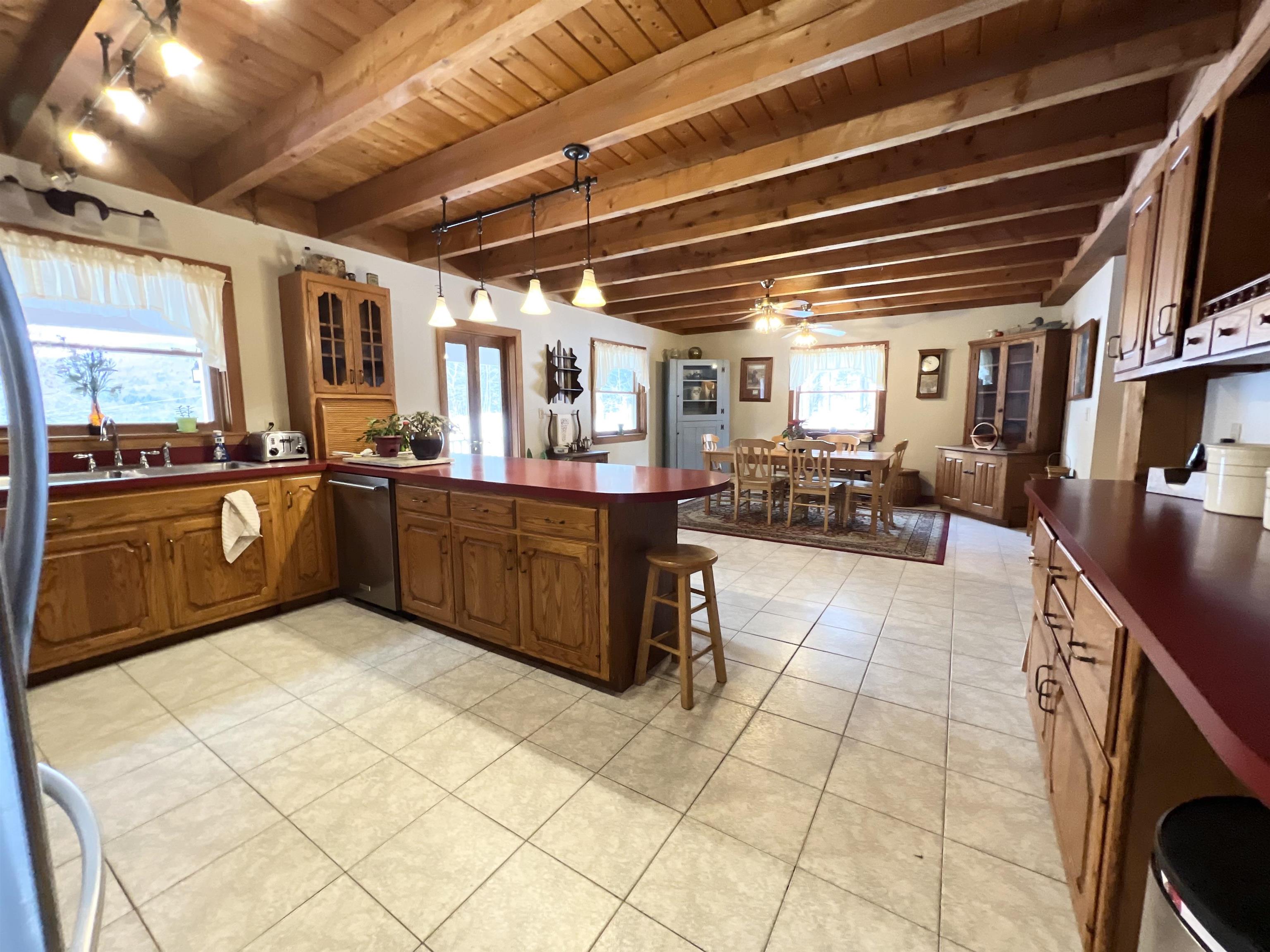 18 Deer Hill Road Newfane, VT 05351 - Photo 8 of 34