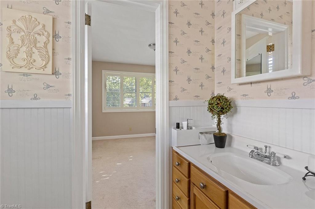 1436 Capri Road Southwest Winston-Salem, NC 27103 - Photo 21 of 30 Gallery Image 21