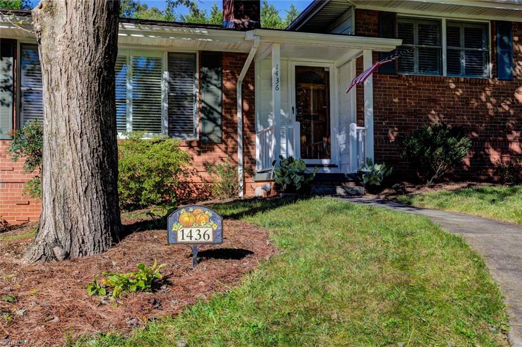 1436 Capri Road Southwest Winston-Salem, NC 27103 - Photo 4 of 30 Gallery Image 4