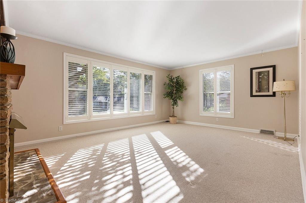 1436 Capri Road Southwest Winston-Salem, NC 27103 - Photo 6 of 30 Gallery Image 6