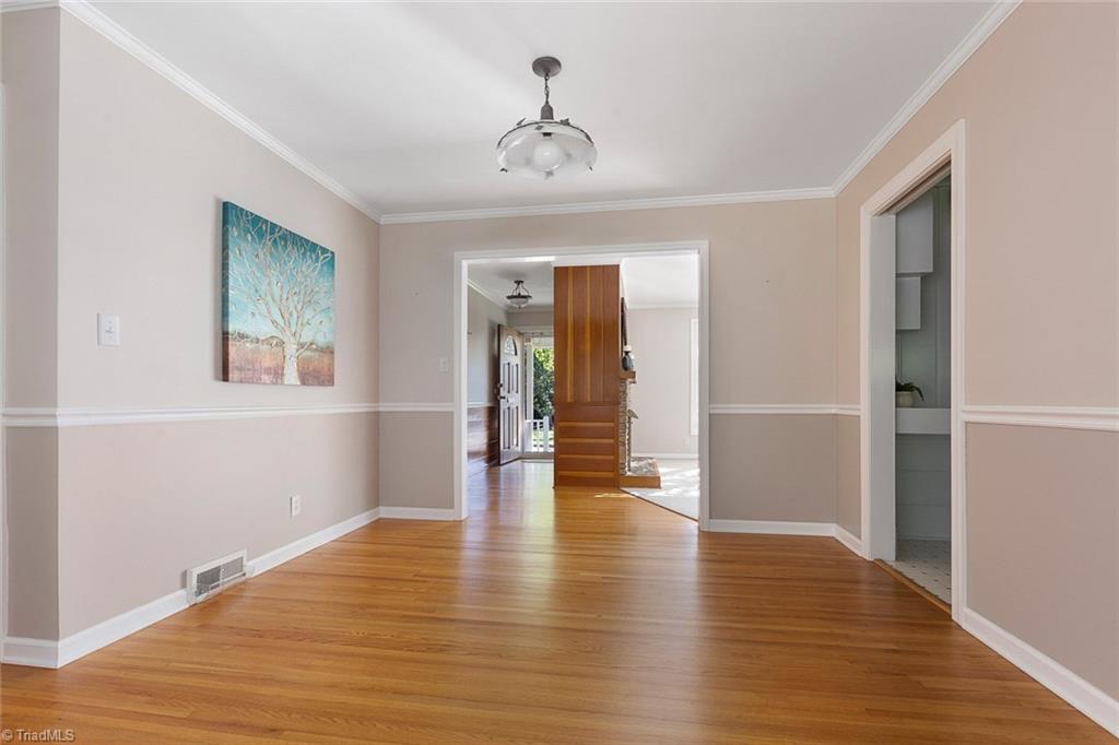 1436 Capri Road Southwest Winston-Salem, NC 27103 - Photo 10 of 30 Gallery Image 10