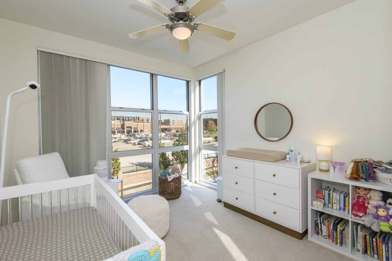 2114 North Commerce Street Milwaukee, WI 53212 - Photo 28 of 35 2nd Bedroom