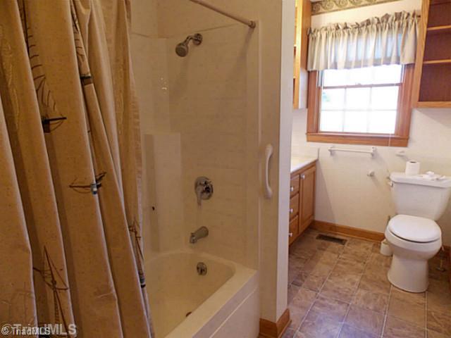 782 Haystack Road Mount Airy, NC 27030 - Photo 7 of 15 Bath.