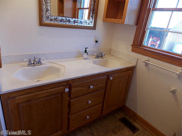 782 Haystack Road Mount Airy, NC 27030 - Photo 8 of 15 Bath.