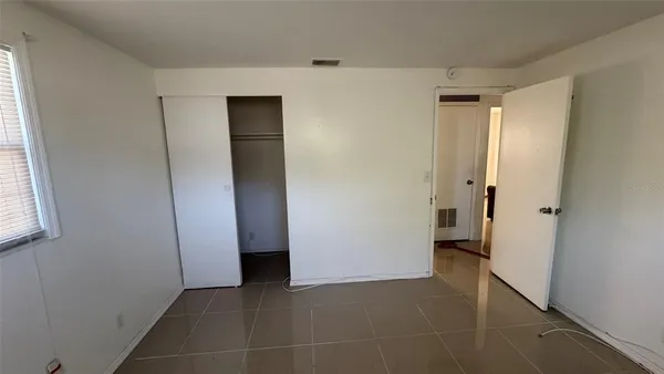 $2,500 | 6980 82nd Avenue North, Pinellas Park, FL 33781