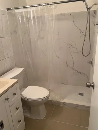 $2,500 | 6980 82nd Avenue North, Pinellas Park, FL 33781