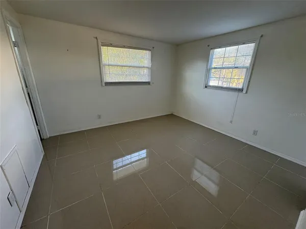 $2,500 | 6980 82nd Avenue North, Pinellas Park, FL 33781