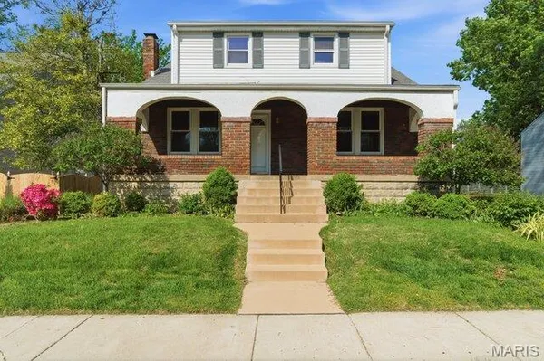 $579,900 | 23 Midpark Lane, Ladue, MO 63124