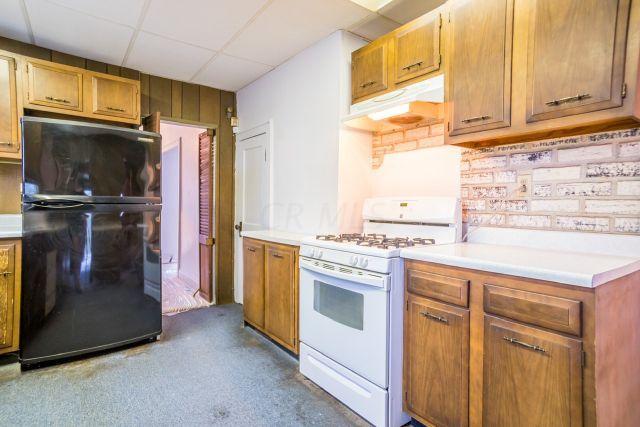645 South Cassingham Road Bexley, OH 43209 - Photo 11 of 44