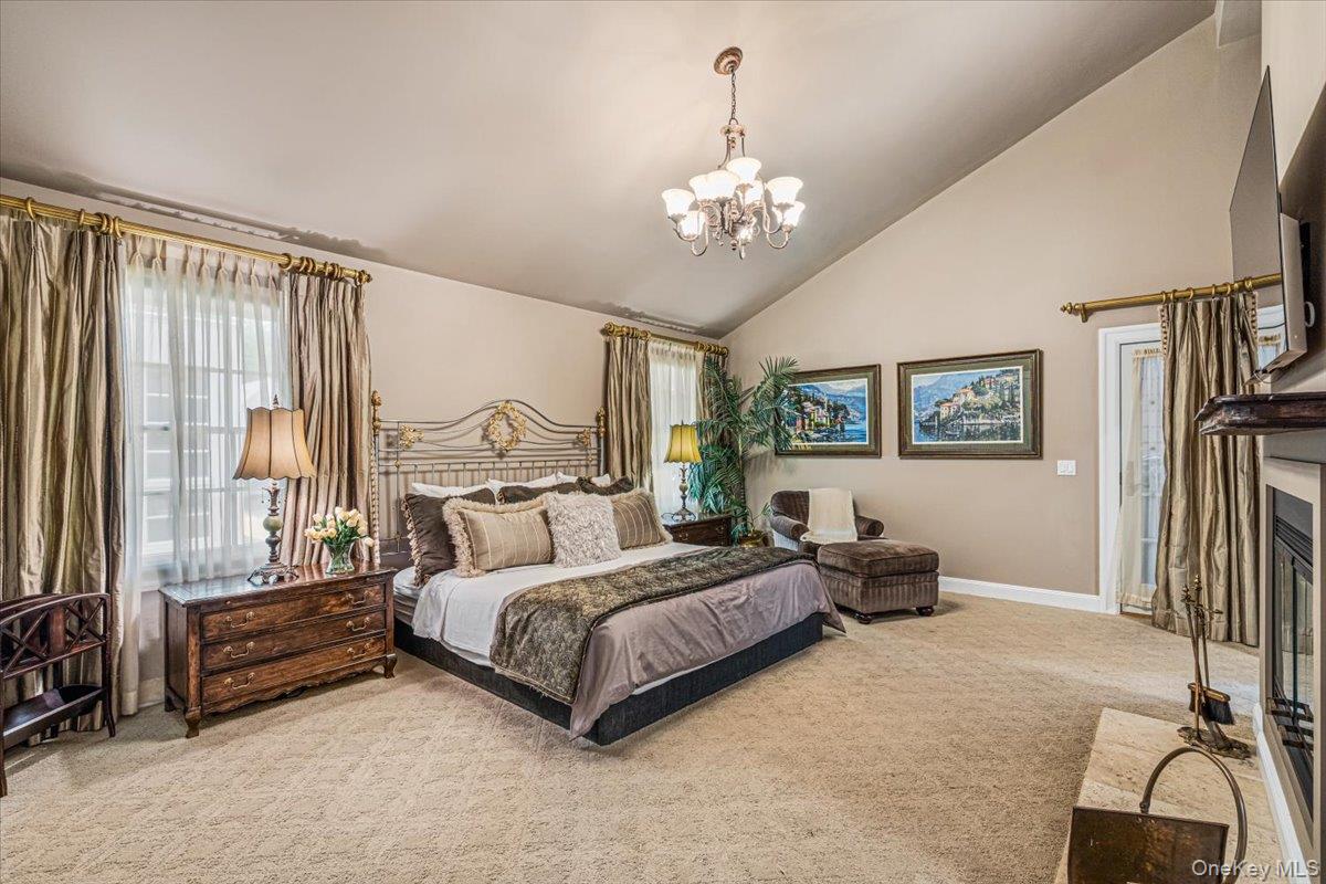 39 Cherry Lane Syosset, NY 11791 - Photo 21 of 43