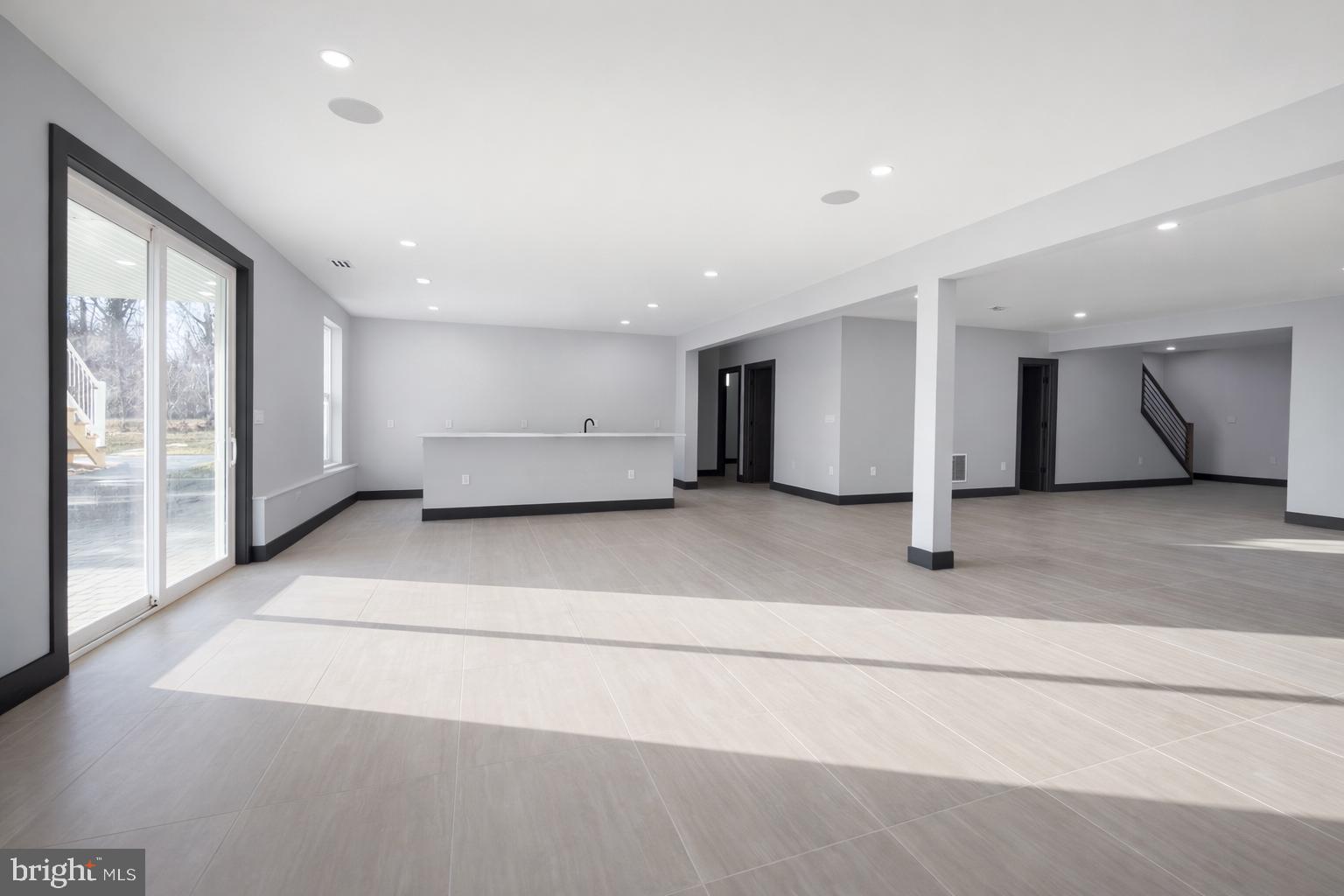 2613 Beacon Hill Road Alexandria, VA 22306 - Photo 65 of 65 Spacious, sunlit open floor plan.